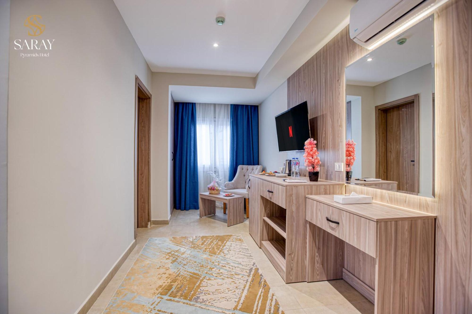Kafret el-Gabal Saray Pyramids & Museum View Hotel מראה חיצוני תמונה